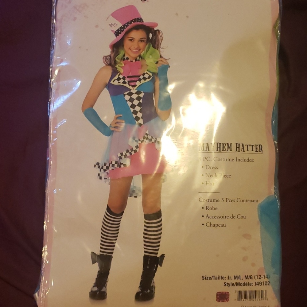 Mayhem hatter costume